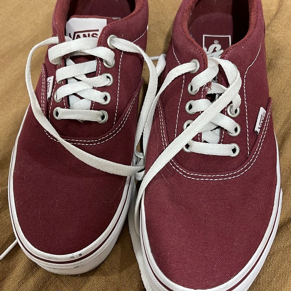 Vans mens 8 women 10